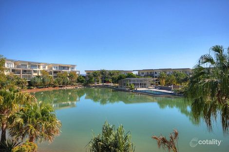Property photo of 227/3 Pendraat Parade Hope Island QLD 4212
