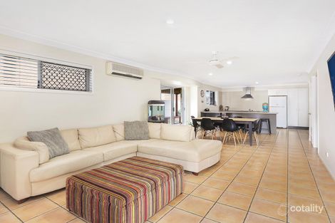 Property photo of 3/20 Tallebudgera Drive Palm Beach QLD 4221