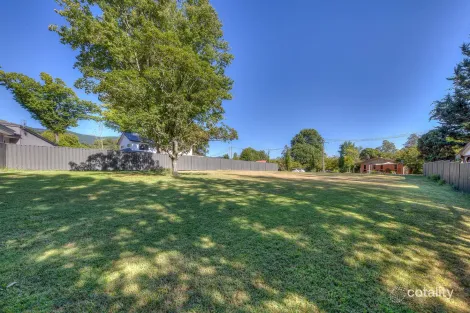 18 Pioneer Lane, Bright, VIC 3741