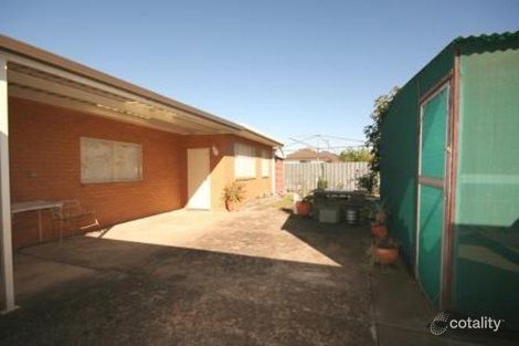Property photo of 25 Millawa Avenue St Albans VIC 3021