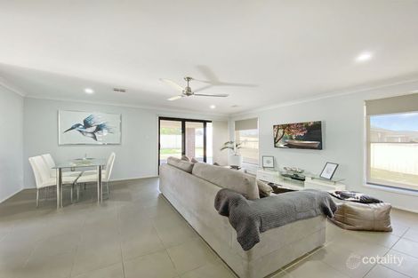 Property photo of 32 Kidd Circuit Goulburn NSW 2580