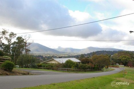 17 Ryans Rd, Healesville, VIC 3777