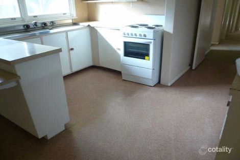 Property photo of 2 Carroll Street Horsham VIC 3400