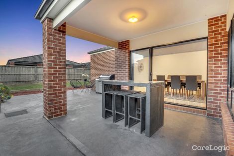 Property photo of 19 Rhapsody Road Beveridge VIC 3753