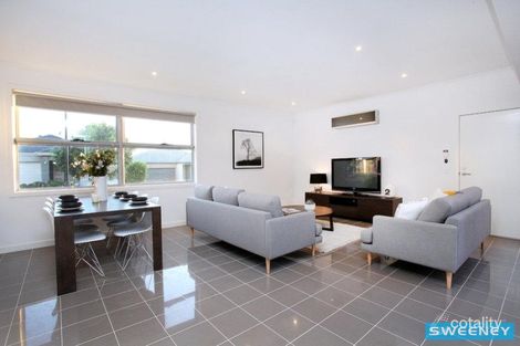 Property photo of 28 Dahlia Drive Caroline Springs VIC 3023