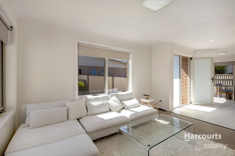 Property photo of 2/1 Emmett Street Park Grove TAS 7320