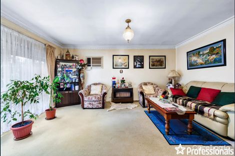 Property photo of 17 Birchwood Boulevard Deer Park VIC 3023