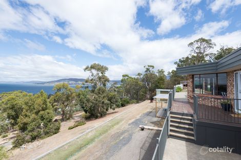 Property photo of 60 Waverley Street Bellerive TAS 7018