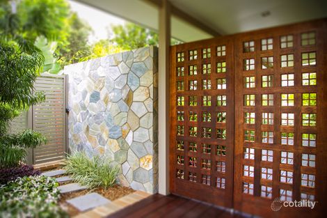 Property photo of 20 Wards Hill Road Killcare Heights NSW 2257