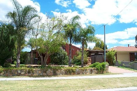 11 Stennett St, Gosnells, WA 6110