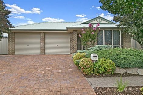 16 Kensington St, Clovelly Park, SA 5042