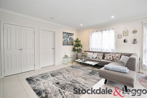 Property photo of 5 Malcolm Walk Epping VIC 3076