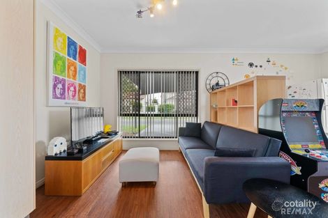 Property photo of 22 Notre Dame Court Varsity Lakes QLD 4227