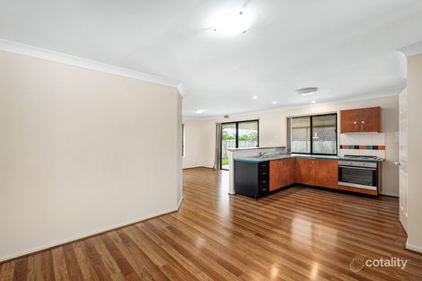 Property photo of 5 Green Place Durack QLD 4077