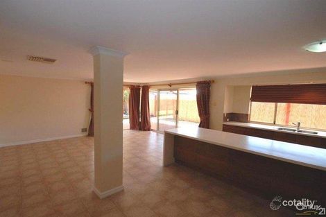Property photo of 9 Adelphi Court Marangaroo WA 6064