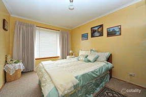 Property photo of 14 Altair Court Gladstone Park VIC 3043