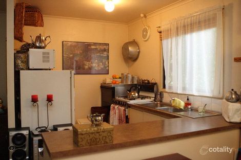 Property photo of 4 Mandowie Crescent Croydon VIC 3136