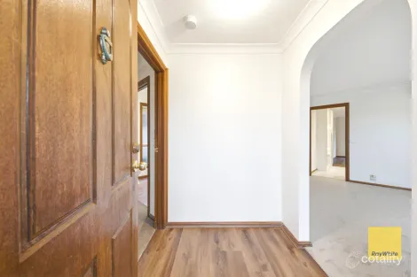 Property photo of 11 Maple Crescent Hoppers Crossing VIC 3029