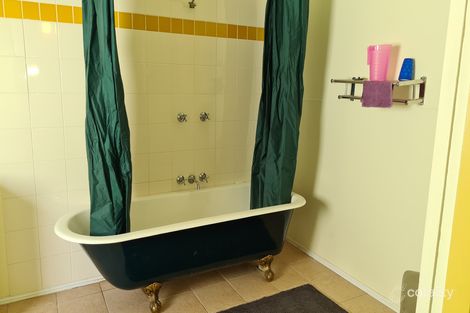 Property photo of 1 Bridge Street Mount Morgan QLD 4714