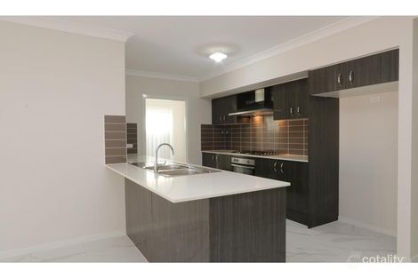 Property photo of 13 Kingsman Avenue Elderslie NSW 2570