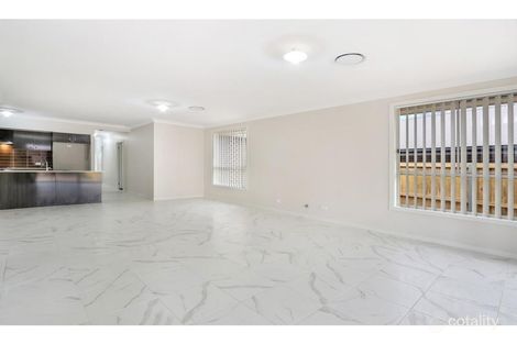 Property photo of 13 Kingsman Avenue Elderslie NSW 2570