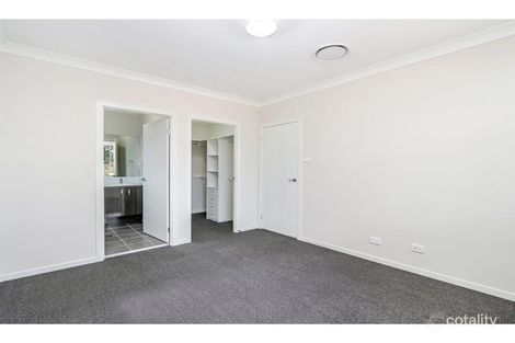 Property photo of 13 Kingsman Avenue Elderslie NSW 2570