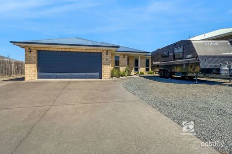 15 Westbury Way, Lakes Entrance, VIC 3909
