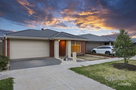 Property photo of 9 Shipwright Parade Werribee VIC 3030