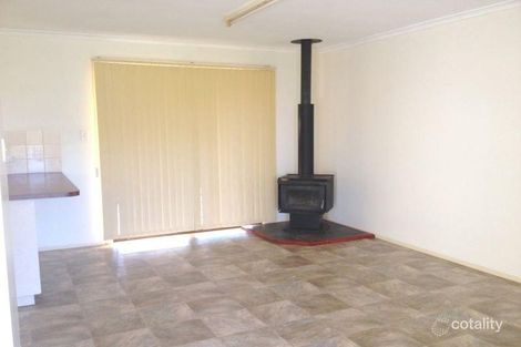 Property photo of 13 Windsor Circle Kingaroy QLD 4610