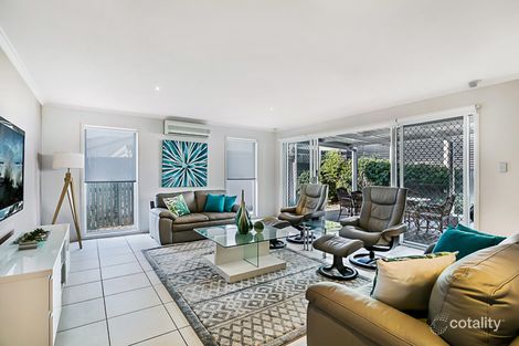 Property photo of 2/458 Mackenzie Street Middle Ridge QLD 4350