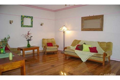 Property photo of 22 Scarlet Street Mordialloc VIC 3195