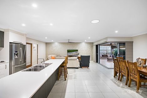 Property photo of 37 Pugh Street Middle Ridge QLD 4350