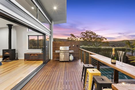 Property photo of 10 Windermere Place Wheeler Heights NSW 2097