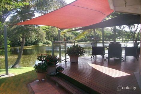 27 Lido Pde, Urangan, QLD 4655