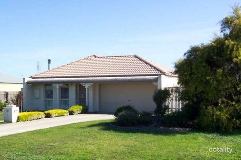 80 Country Club Dr, Safety Beach, VIC 3936