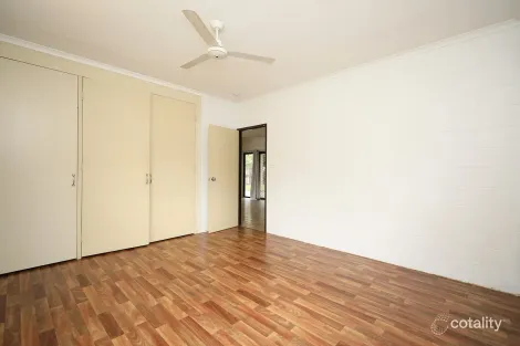 Property photo of 42 Bicentennial Road Bentley Park QLD 4869