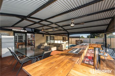 21 Tuart Ct, Thornlie, WA 6108