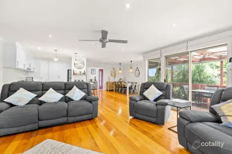 Property photo of 43 Willow Road Frankston VIC 3199