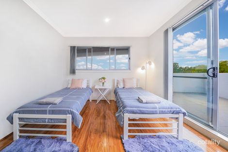 30/2 Kurrajong Rd, Casula, NSW 2170