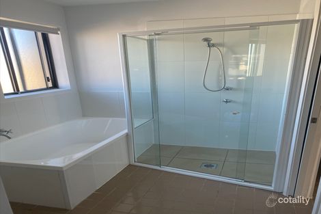 Property photo of 18/348 Pacific Highway Belmont North NSW 2280