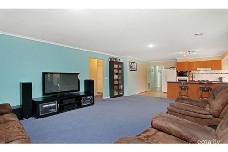 Property photo of 4 Taurima Court Burnside VIC 3023