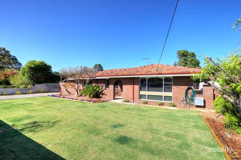Property photo of 33 Hibiscus Drive Forrestfield WA 6058