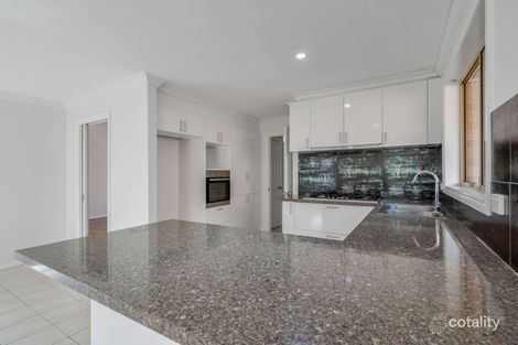 Property photo of 20 Addison Way Roxburgh Park VIC 3064