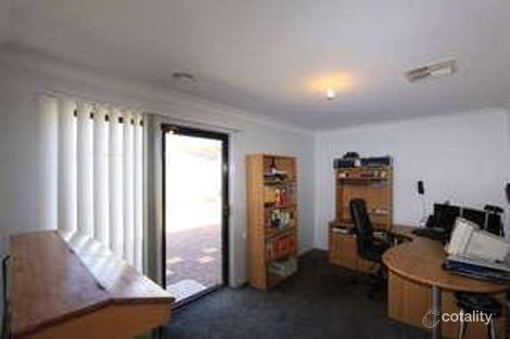 Property photo of 18 Needlewood Drive Kangaroo Flat VIC 3555