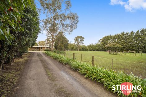 Property photo of 8 Fiona Drive Cranbourne South VIC 3977