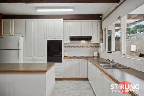 Property photo of 8 Fiona Drive Cranbourne South VIC 3977