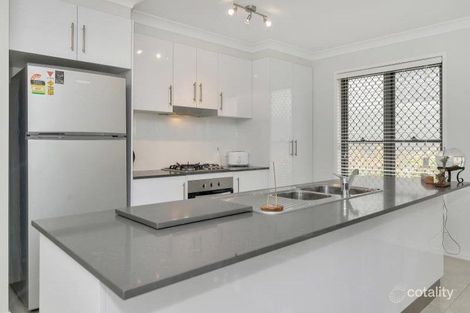 Property photo of 13 Tempest Drive Glenvale QLD 4350