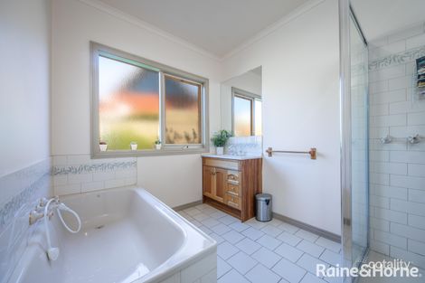 Property photo of 1/64 Sheedy Road Gisborne VIC 3437