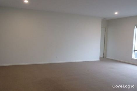 Property photo of 21 Starboard Way Werribee South VIC 3030