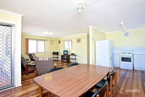 Property photo of 1 Railway Parade Thorneside QLD 4158